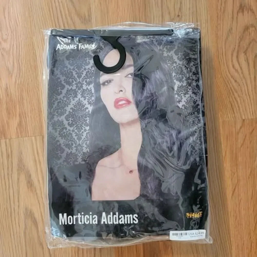 Morticia Addams Wig